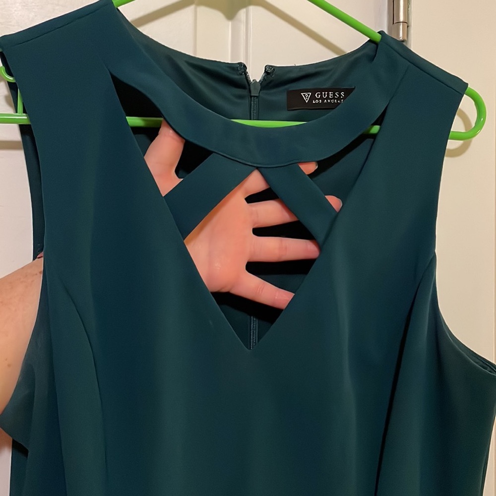 GUESS body con dress